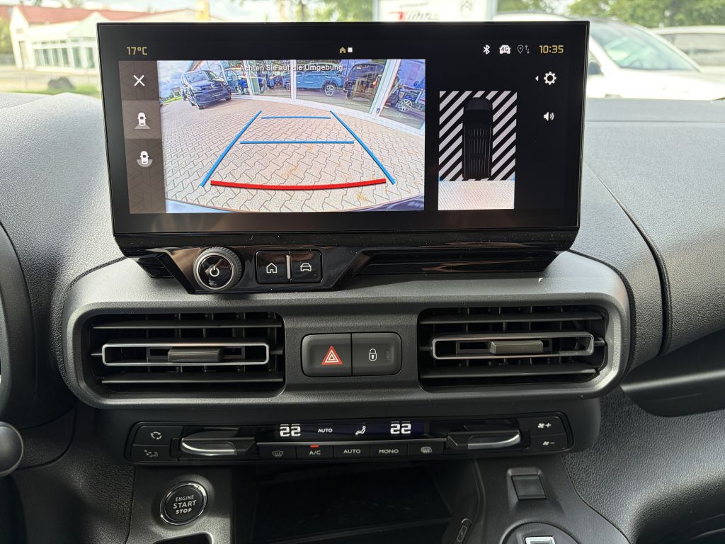 Fahrzeugabbildung Citroën Berlingo XL Diesel 130 Automatik + ACC, AHK