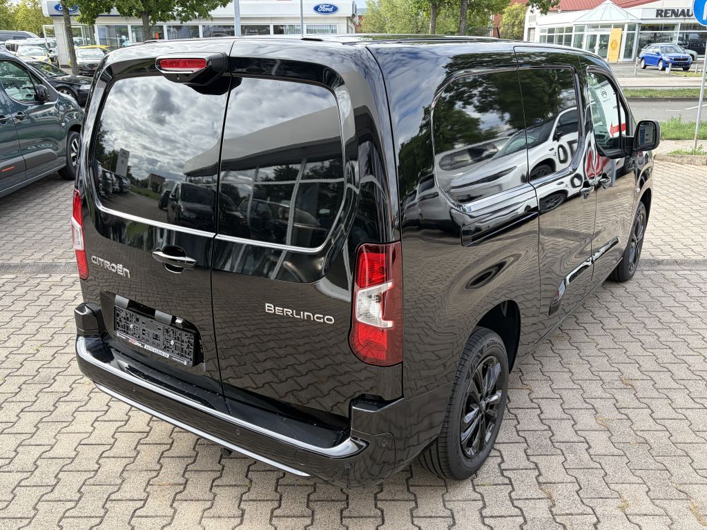 Fahrzeugabbildung Citroën Berlingo XL Diesel 130 Automatik + ACC, AHK