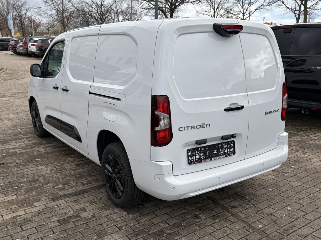 Fahrzeugabbildung Citroën Berlingo XL Diesel 130 Automatik + ACC, AHK