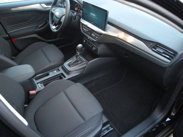 Fahrzeugabbildung Ford Focus Hybrid Aut. TITANIUM ED. - Panor., iACC