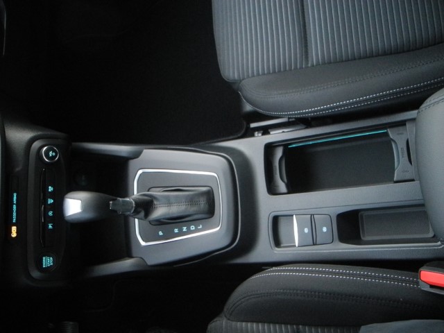 Fahrzeugabbildung Ford Focus Hybrid Aut. TITANIUM ED. - Panor., iACC