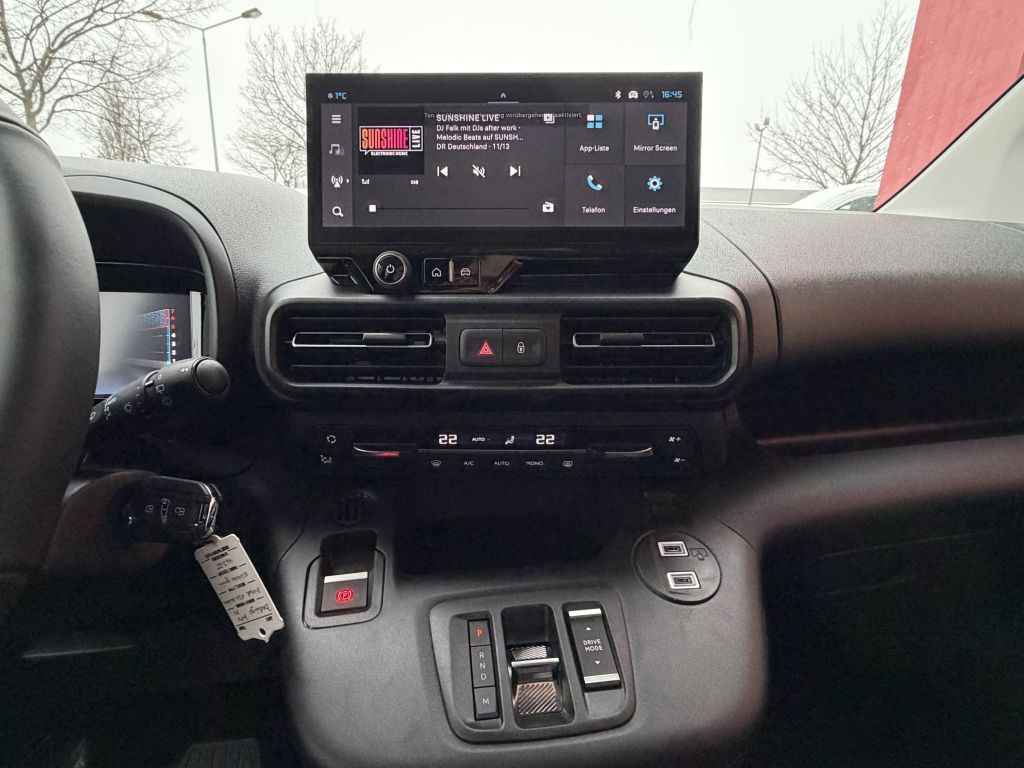 Fahrzeugabbildung Citroën Berlingo MPV M Diesel 130 Automatik PLUS