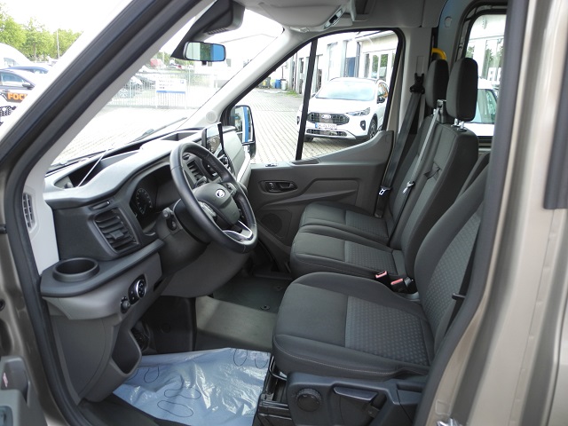 Fahrzeugabbildung Ford Transit 350 L3H2 Autm. Trend - Xenon, Trittstufe