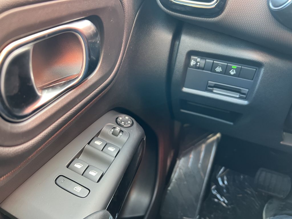 Fahrzeugabbildung Citroën C5 Aircross Hybrid 136 ë-DSC6 MAX