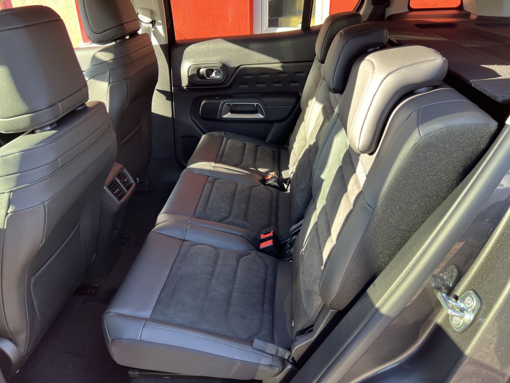Fahrzeugabbildung Citroën C5 Aircross Hybrid 136 ë-DSC6 MAX