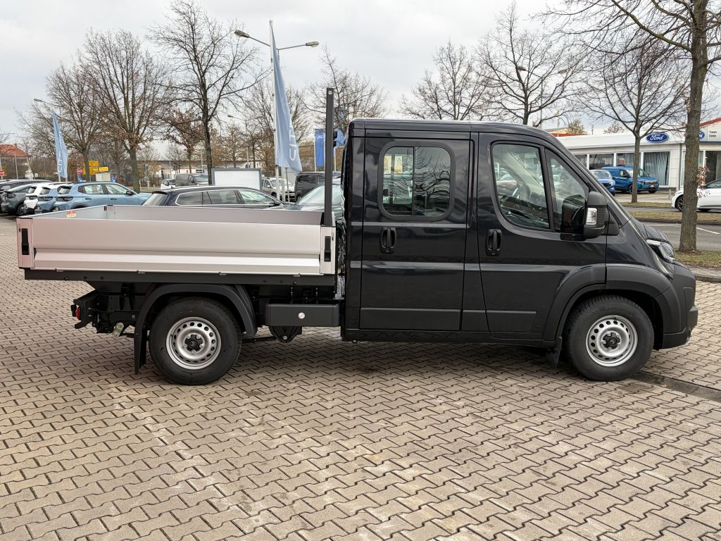 Fahrzeugabbildung Citroën Jumper Pritsche Doka L2 3.5T Heavy Diesel 140