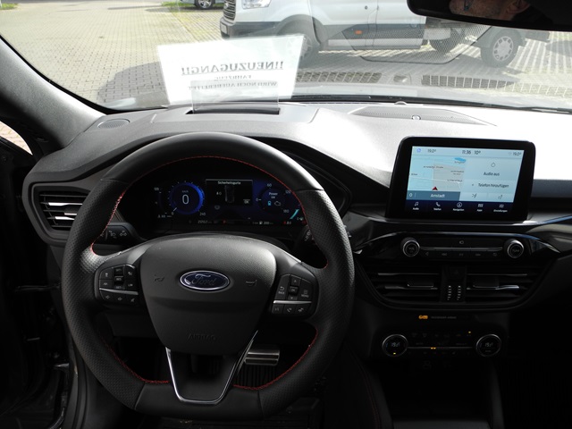 Fahrzeugabbildung Ford Kuga PHEV ST-LINE X - Adap.LED, 20Z Alu, Sitzh.H