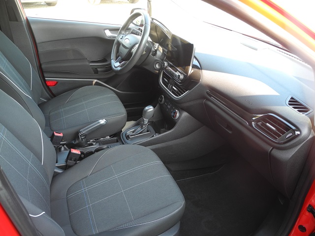 Fahrzeugabbildung Ford Fiesta 1.0 Autom. COOL&CONNECT - AHK, WR, Navi