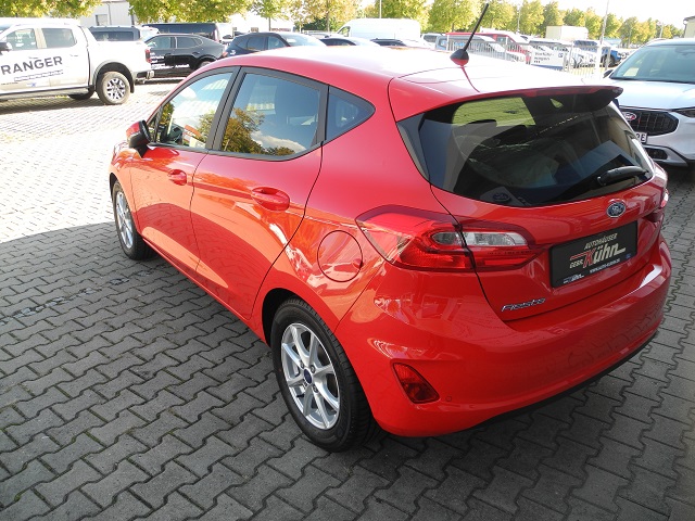 Fahrzeugabbildung Ford Fiesta 1.0 Autom. COOL&CONNECT - AHK, WR, Navi