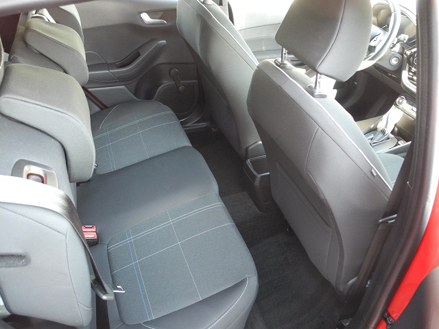 Fahrzeugabbildung Ford Fiesta 1.0 Autom. COOL&CONNECT - AHK, WR, Navi