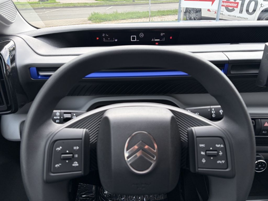 Fahrzeugabbildung Citroën C3 Turbo 100 YOU + Allwetterreifen