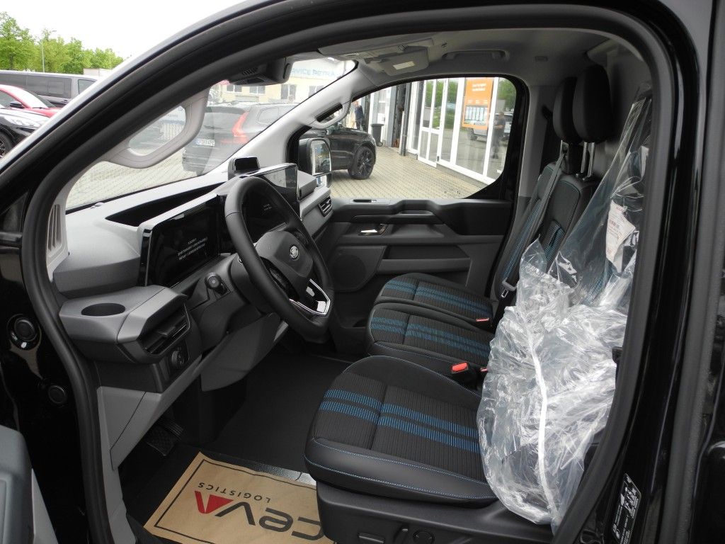 Fahrzeugabbildung Ford Transit Custom L1 4x4 Autm. Sport - AHK, Matrix