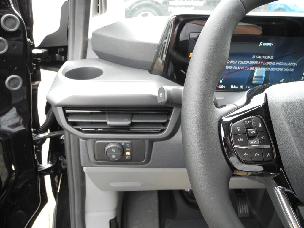 Fahrzeugabbildung Ford Transit Custom L1 4x4 Autm. Sport - AHK, Matrix