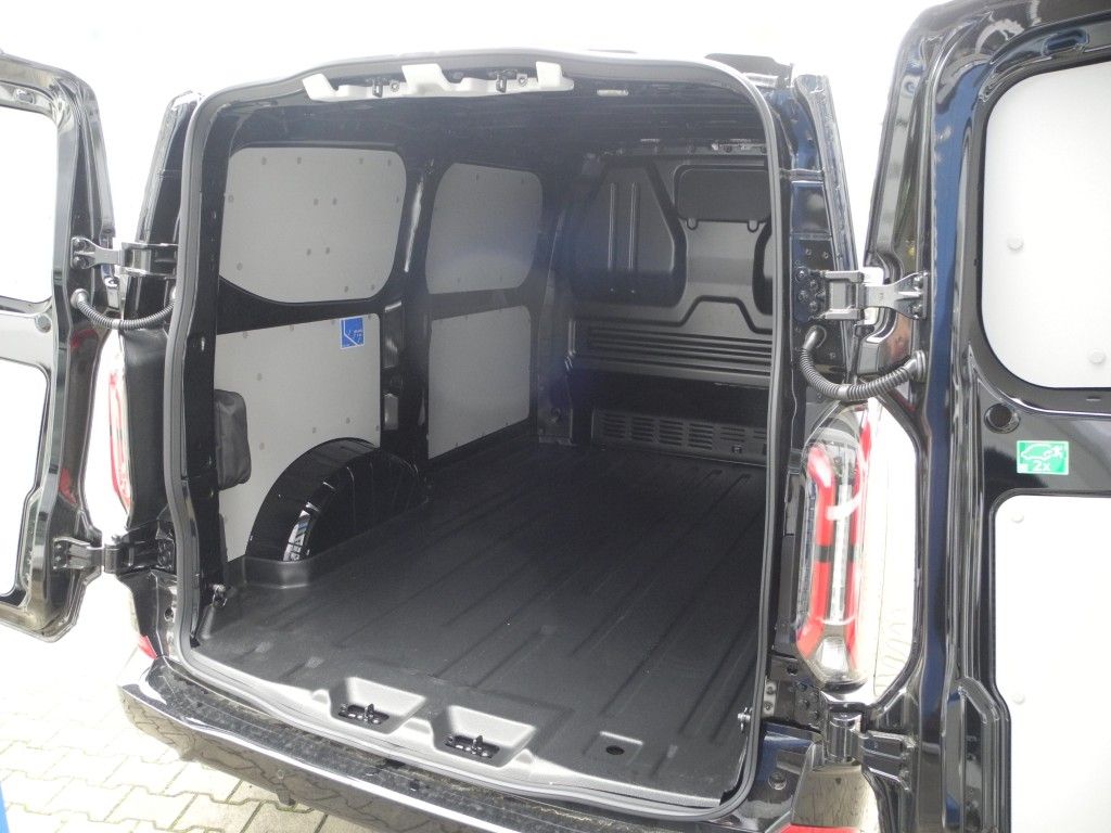 Fahrzeugabbildung Ford Transit Custom L1 4x4 Autm. Sport - AHK, Matrix