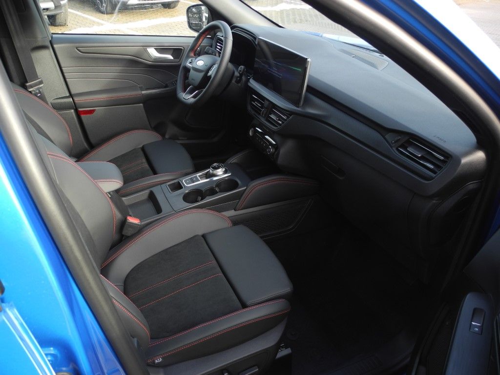 Fahrzeugabbildung Ford Kuga PHEV ST-LINE X - Matrix LED, AHK, Ergo Sitz