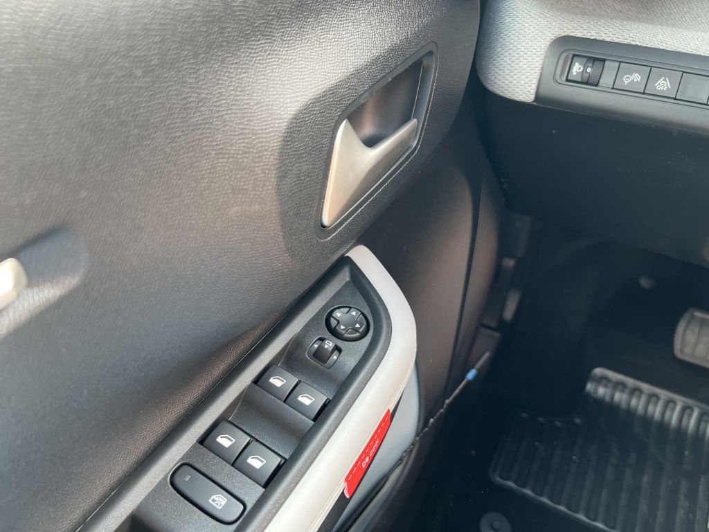 Fahrzeugabbildung Citroën e-C3 Aircross MAX