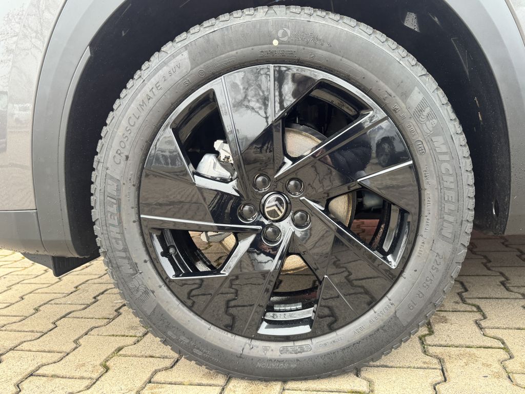 Fahrzeugabbildung Citroën C5 Aircross Hybrid 145 MAX Panorama Winter AHK