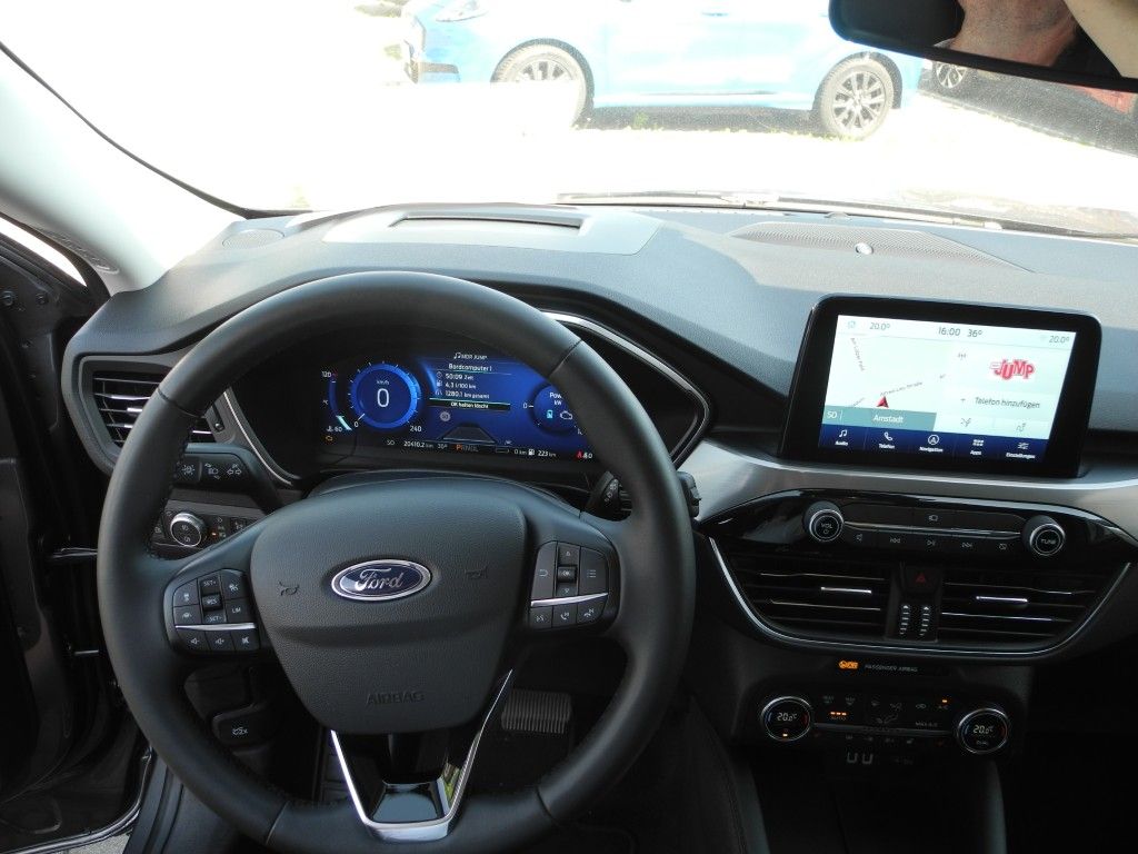 Fahrzeugabbildung Ford Kuga 2.5 PHEV TITANIUM X - AHK, adpt. LED, Allw.