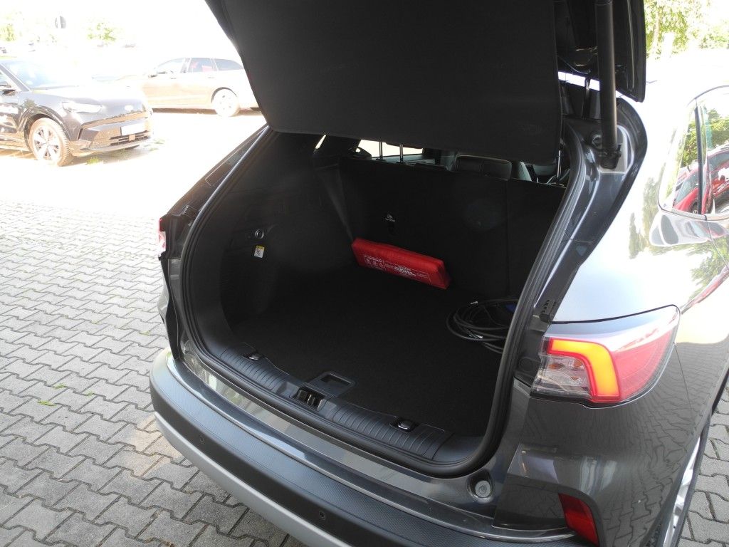 Fahrzeugabbildung Ford Kuga 2.5 PHEV TITANIUM X - AHK, adpt. LED, Allw.