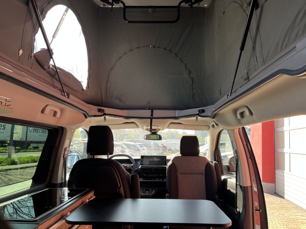 Fahrzeugabbildung Citroën Spacetourer Holidays BlueHDi 180 S&S EAT8