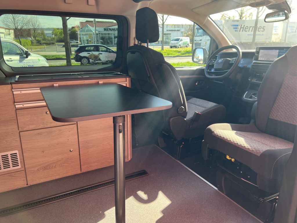 Fahrzeugabbildung Citroën Spacetourer Holidays BlueHDi 180 S&S EAT8