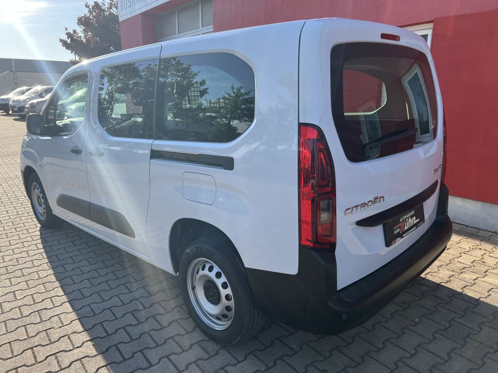 Fahrzeugabbildung Citroën Berlingo MPV XL PureTech 110 YOU (E)
