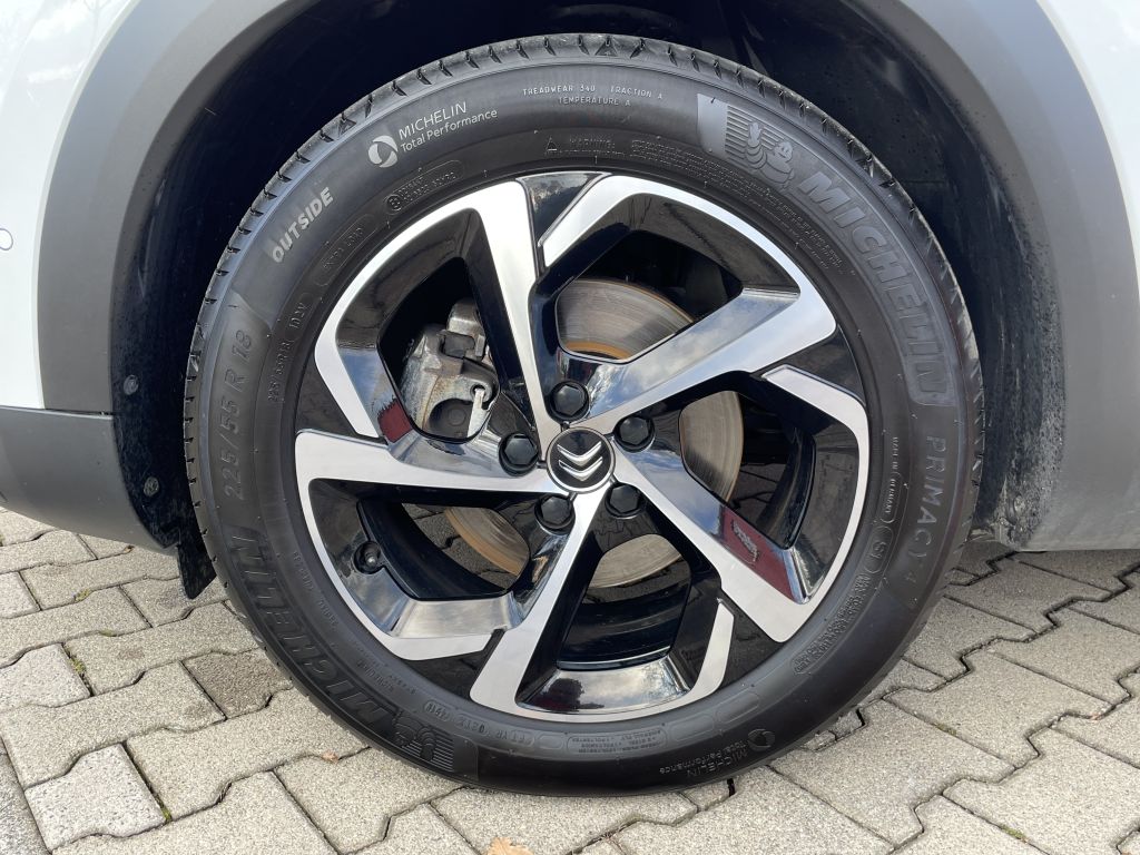 Fahrzeugabbildung Citroën C5 Aircross PureTech 130 Feel + Navi, Sitzheiz.