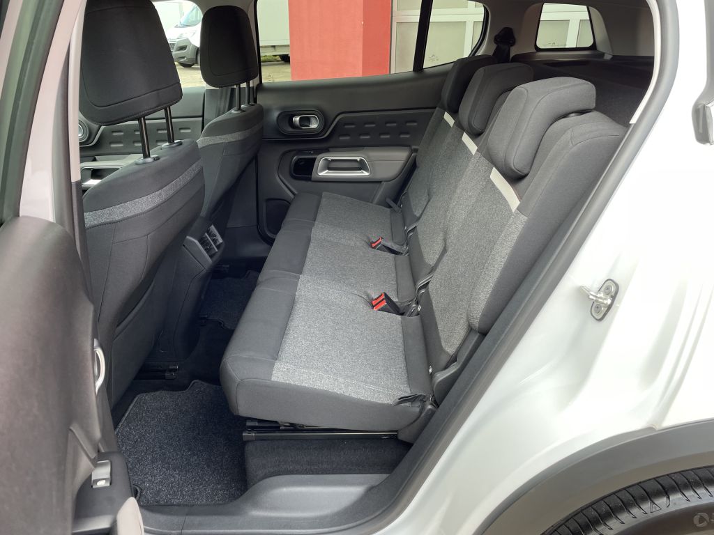 Fahrzeugabbildung Citroën C5 Aircross PureTech 130 Feel + Navi, Sitzheiz.