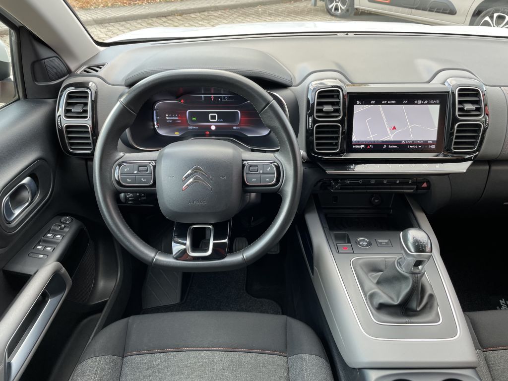 Fahrzeugabbildung Citroën C5 Aircross PureTech 130 Feel + Navi, Sitzheiz.