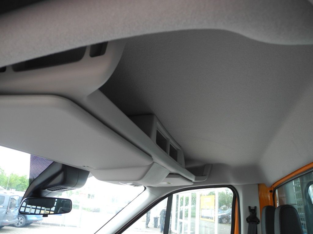 Fahrzeugabbildung Ford Transit 350 L2 Trend - 3-Seiten-Kipper, Standh.