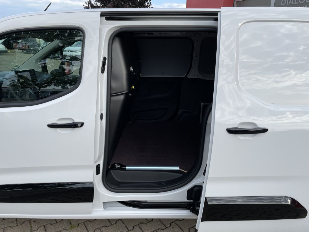 Fahrzeugabbildung Citroën Berlingo L2+ BlueHDi 130 + Standheiz, Navi, LED