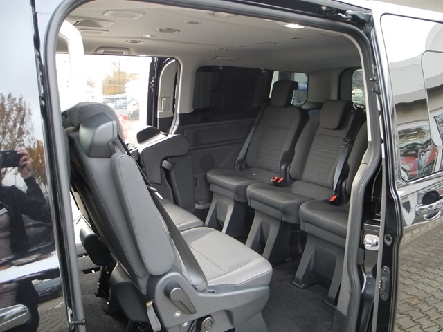 Fahrzeugabbildung Ford Tourneo Custom L2 Titanium - Xenon, SYNC3, AHK