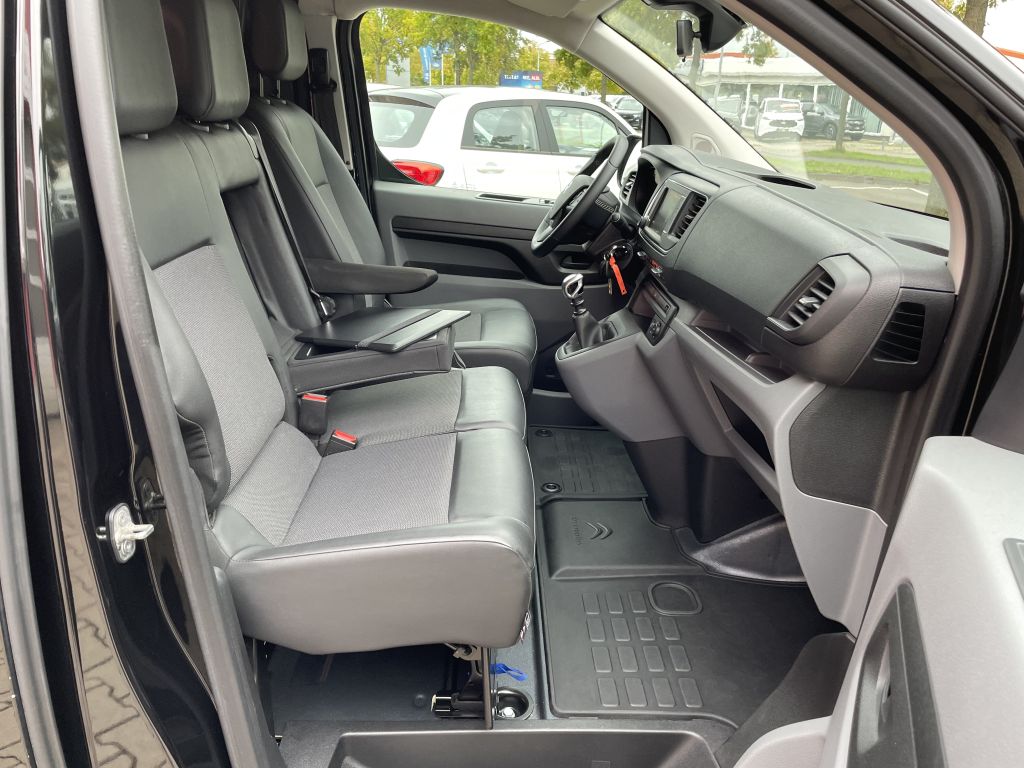 Fahrzeugabbildung Citroën Jumpy Kawa M BlueHDi 150 Club + AHK, Standheiz