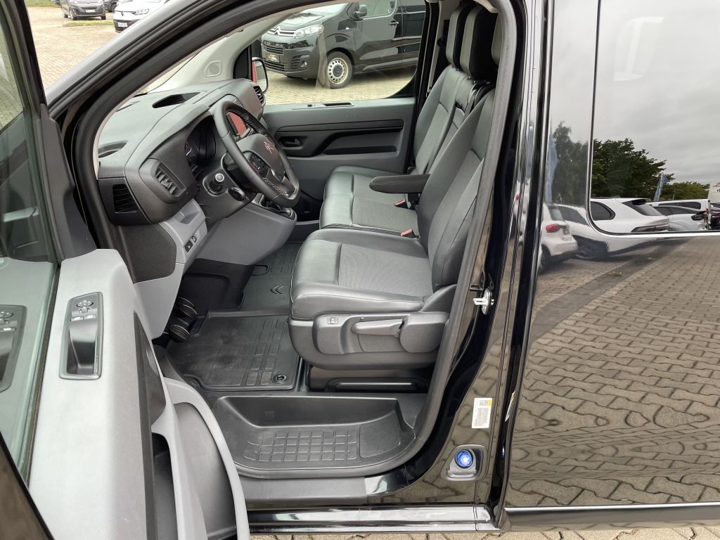 Fahrzeugabbildung Citroën Jumpy Kawa M BlueHDi 150 Club + AHK, Standheiz