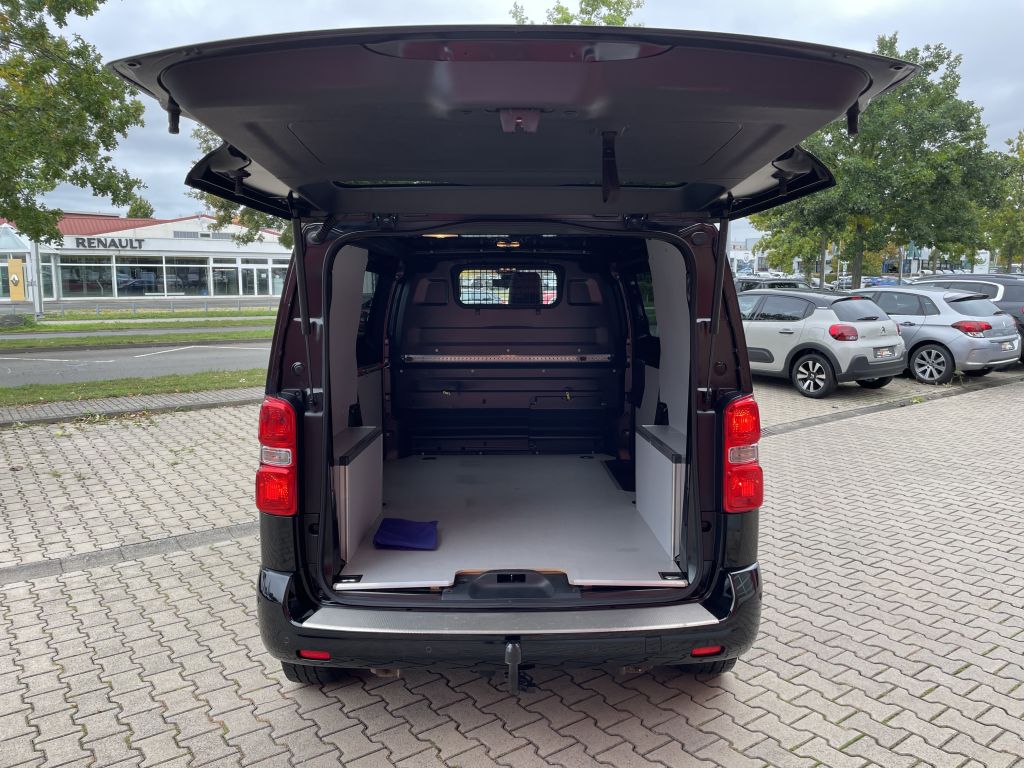 Fahrzeugabbildung Citroën Jumpy Kawa M BlueHDi 150 Club + AHK, Standheiz