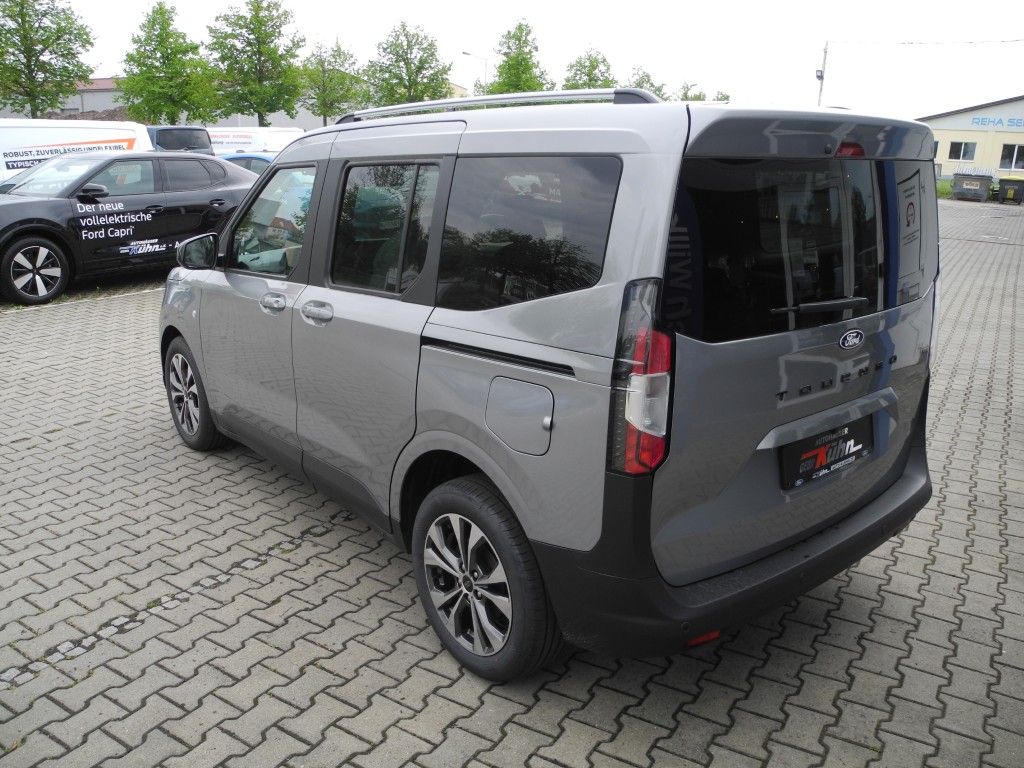 Fahrzeugabbildung Ford Tourneo Courier Aut. TITANIUM - Navi, 17Z LM