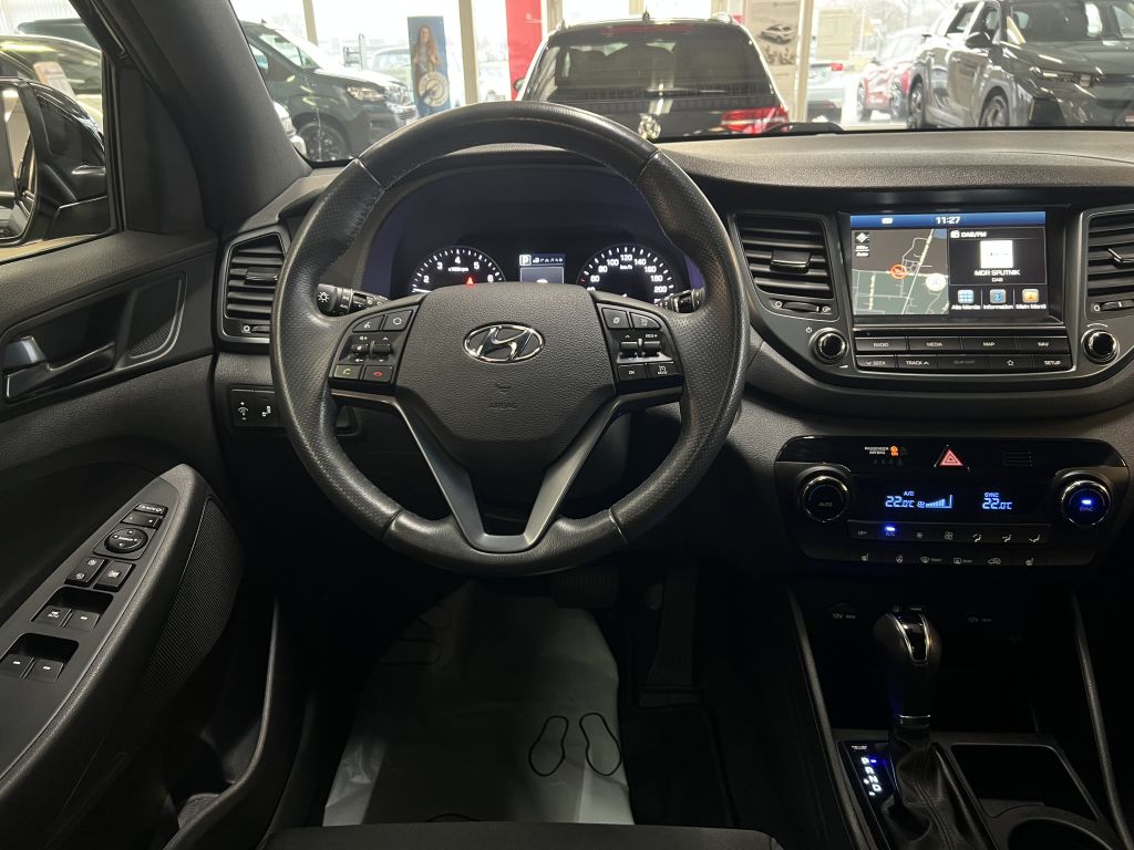 Fahrzeugabbildung Hyundai Tucson 1.6 Turbo 2WD DCT Passion Plus Navi+Panod