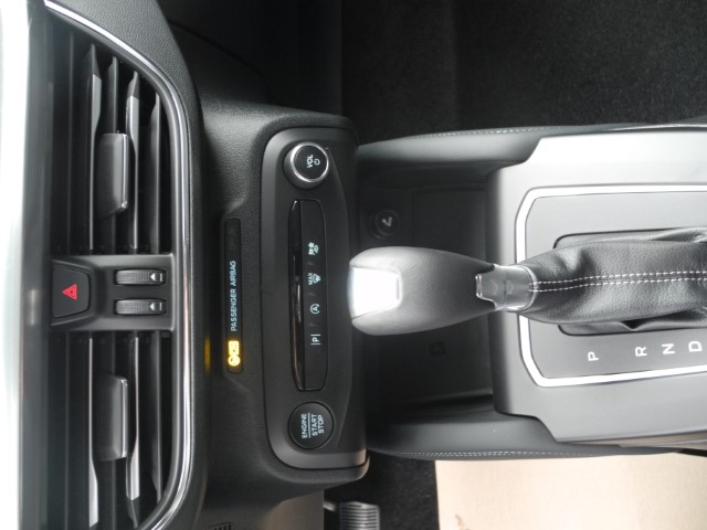 Fahrzeugabbildung Ford Focus Turnier Hybrid Aut. TITANIUM X - iACC, TW