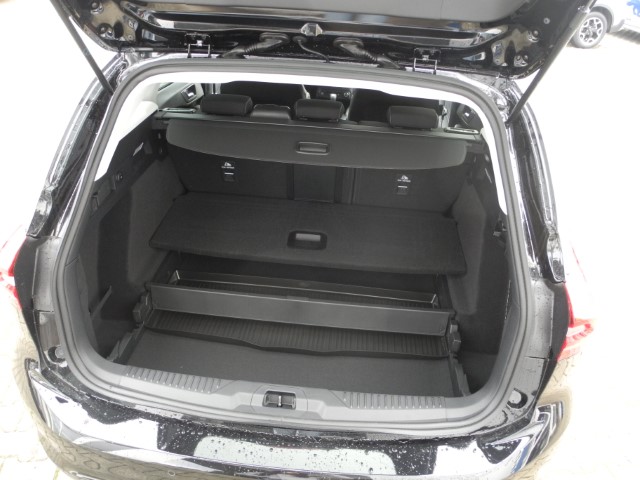 Fahrzeugabbildung Ford Focus Turnier Hybrid Aut. TITANIUM X - iACC, TW