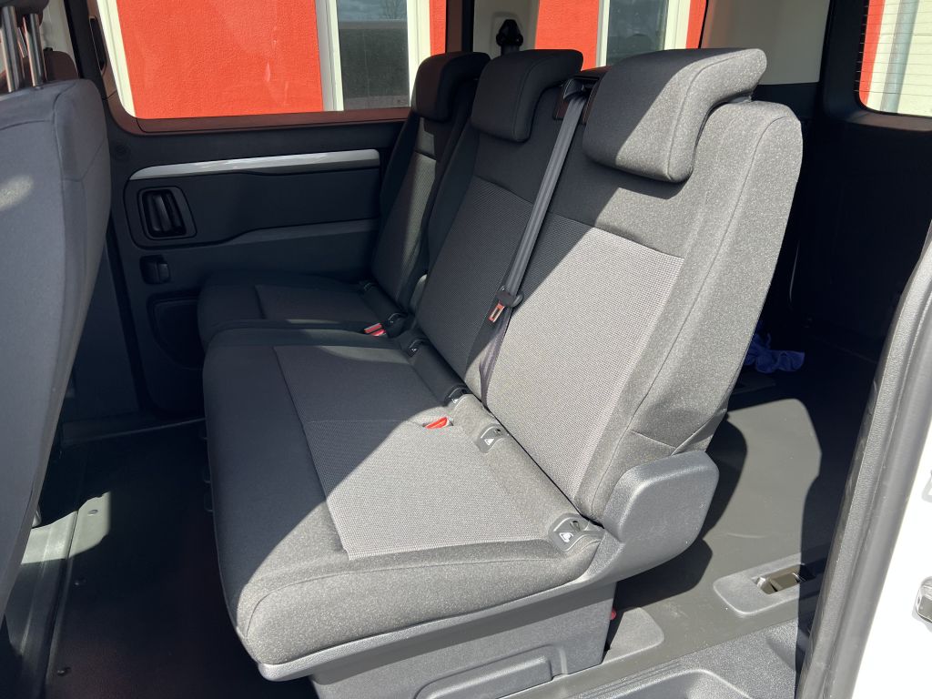 Fahrzeugabbildung Citroën Spacetourer M 2.0 BlueHDi 180 EAT8 Plus