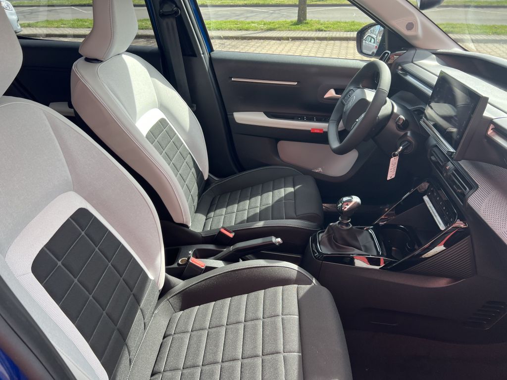 Fahrzeugabbildung Citroën C3 Turbo 100 Stop&Start MAX Winter Paket