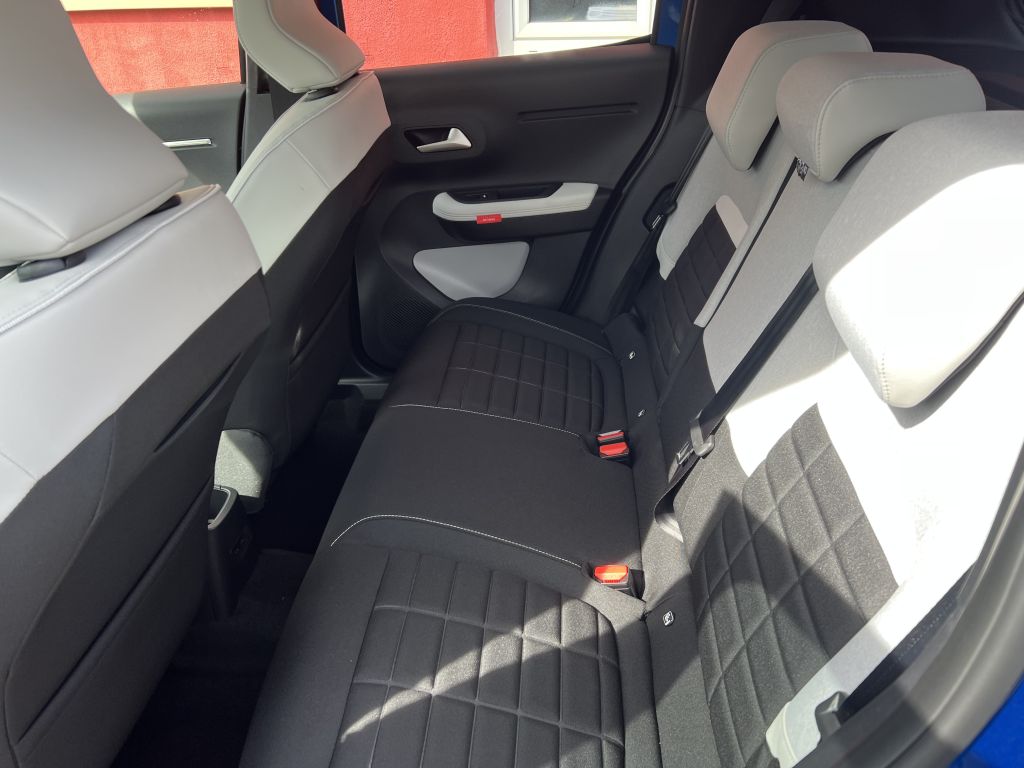 Fahrzeugabbildung Citroën C3 Turbo 100 Stop&Start MAX Winter Paket