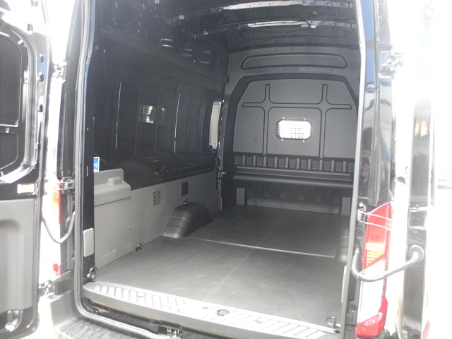 Fahrzeugabbildung Ford Transit 350 L4 HA Trend - Xenon, Standh., Alarm