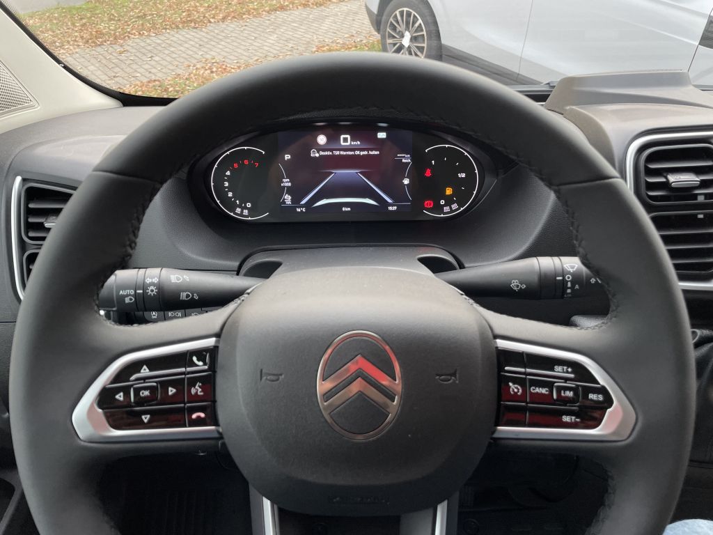 Fahrzeugabbildung Citroën Jumper Kawa L3H3 35 Heavy 180 AT + 2 Sitzer