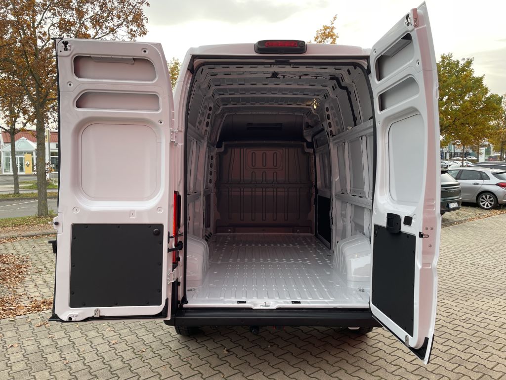 Fahrzeugabbildung Citroën Jumper Kawa L3H3 35 Heavy 180 AT + 2 Sitzer