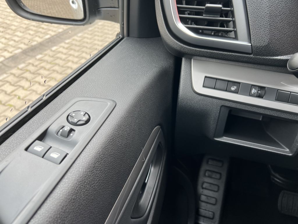 Fahrzeugabbildung Citroën Spacetourer M 2.0 BlueHDi 180 EAT8 Plus