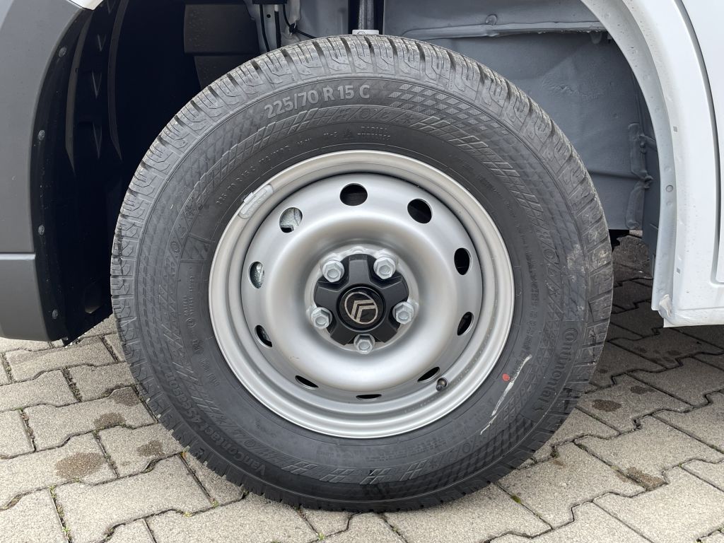 Fahrzeugabbildung Citroën Jumper Kawa 35 L2H2 BlueHDi 140 + NAVI, WINTER-P
