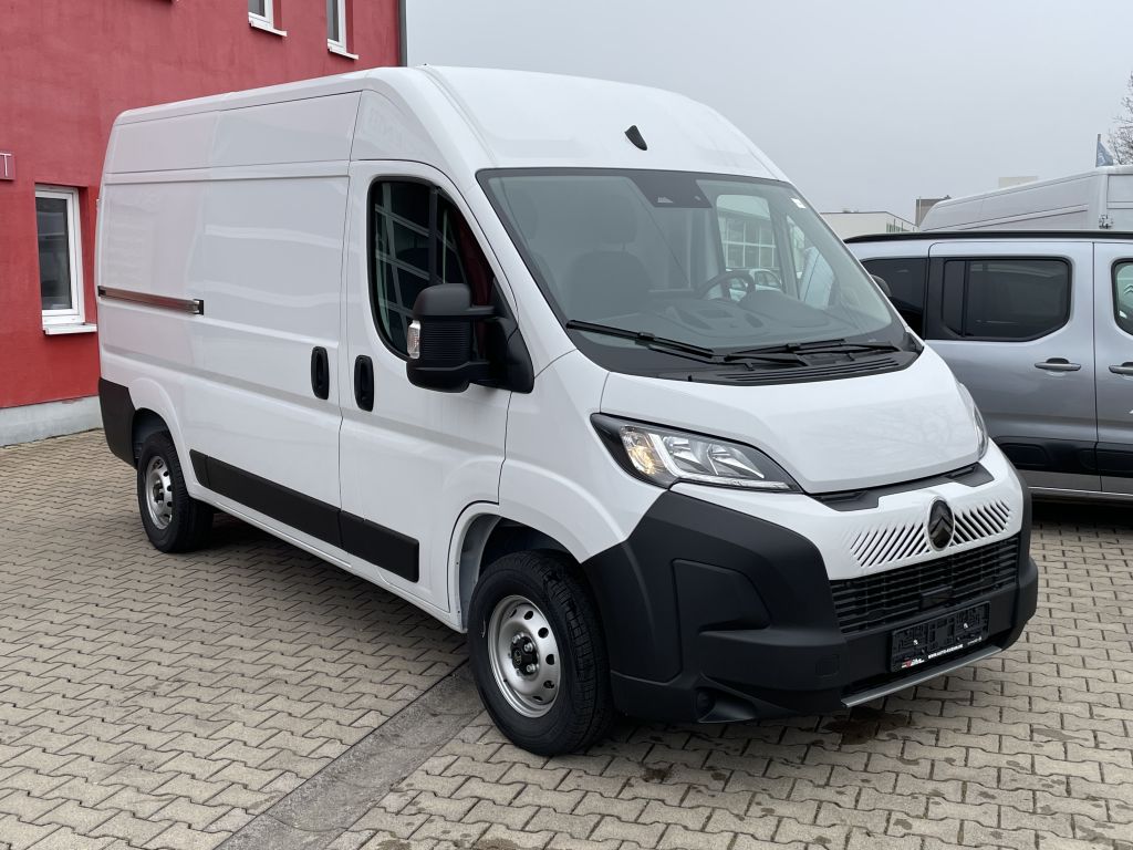Fahrzeugabbildung Citroën Jumper Kawa 35 L2H2 BlueHDi 140 + NAVI, WINTER-P