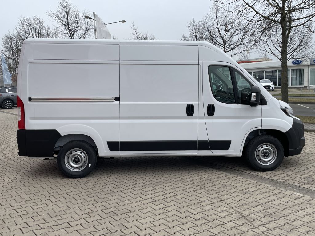 Fahrzeugabbildung Citroën Jumper Kawa 35 L2H2 BlueHDi 140 + NAVI, WINTER-P