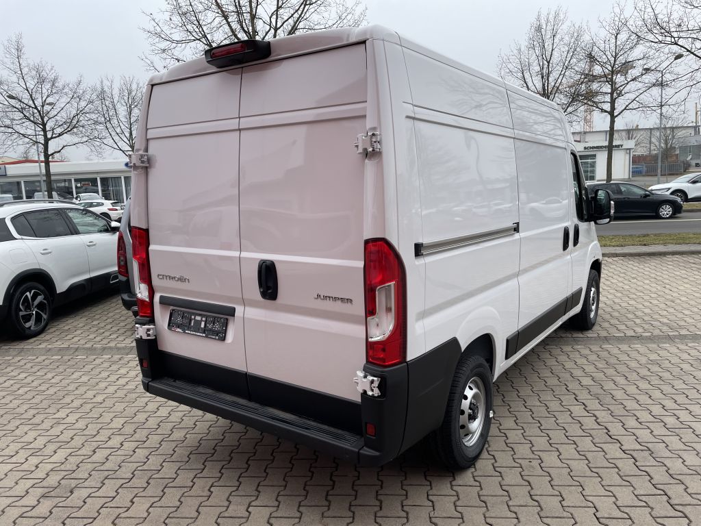 Fahrzeugabbildung Citroën Jumper Kawa 35 L2H2 BlueHDi 140 + NAVI, WINTER-P